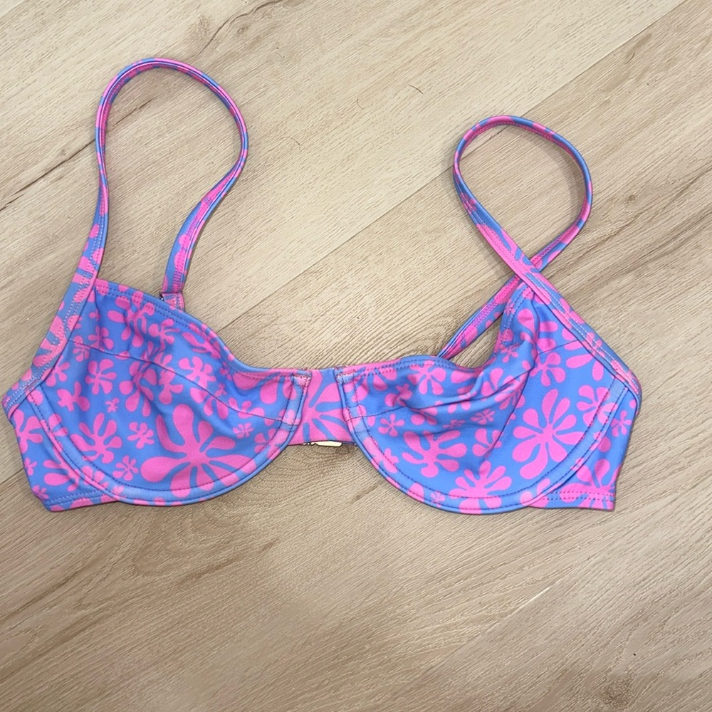Kulani Kinis Ditzy Underwire Bra Bikini Top SMALL